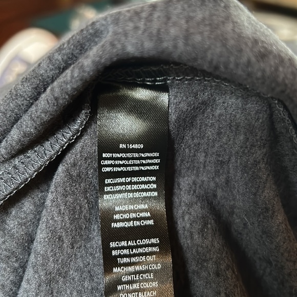 Eddie Bauer NWT Quarter Zip Mock Neck Pullover Size X-Large in Gray - Picture 7 of 9